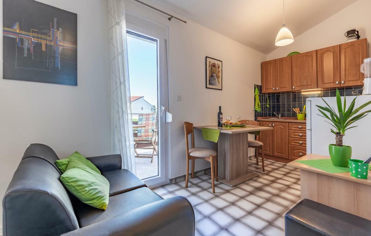 Apartment Denis Medulin Eksteriør bilde