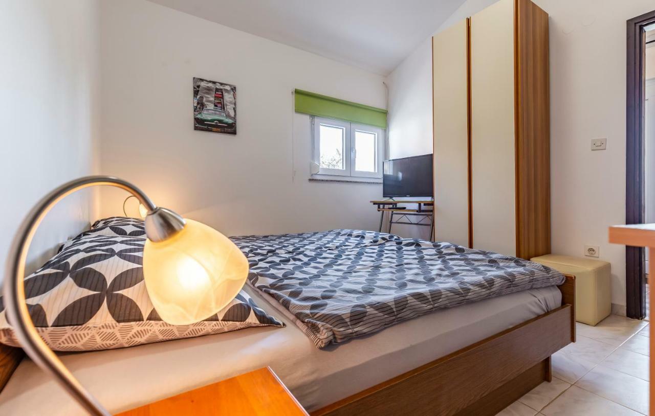 Apartment Denis Medulin Eksteriør bilde